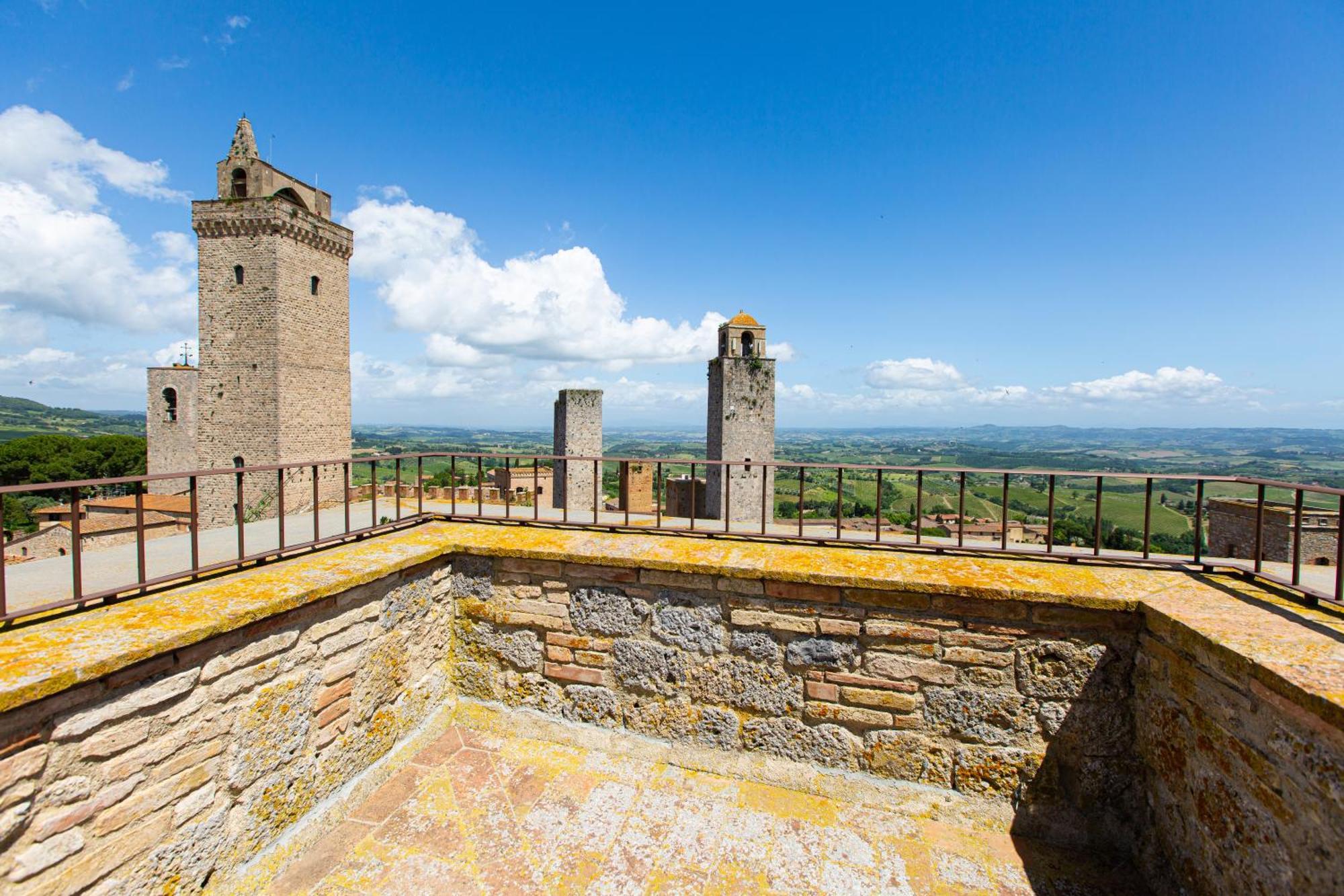 산지미냐노 The Artists' Tower - Amazing View From The Tower 아파트 외부 사진